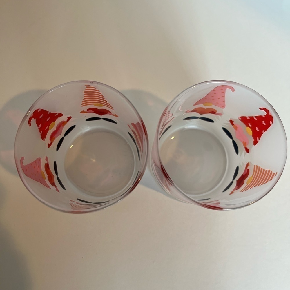 NIB Adorable Frosted Lowball Gnome Tumblers by Culver - Picture 3 of 8